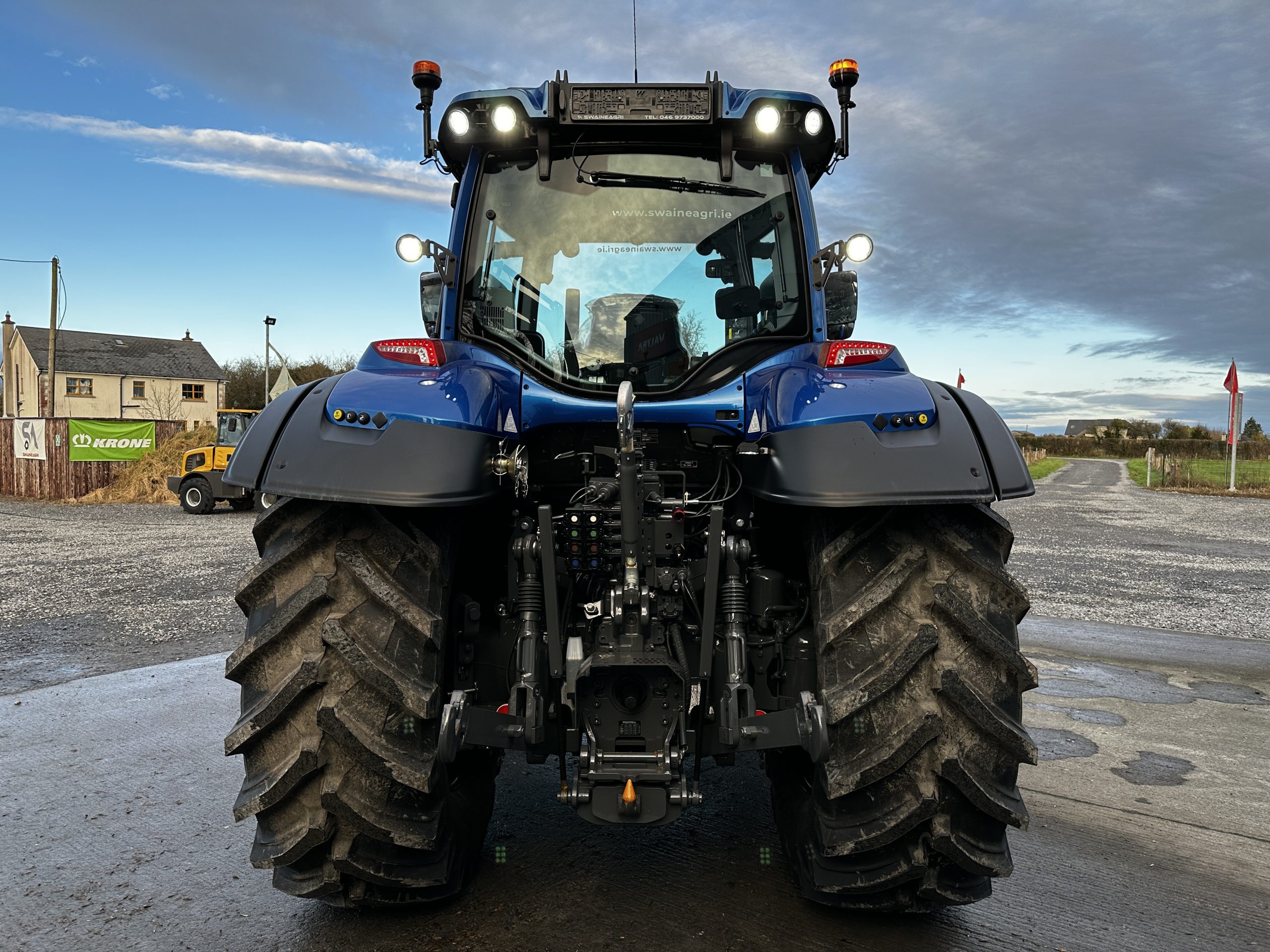 Valtra T175: Технічний Огляд
