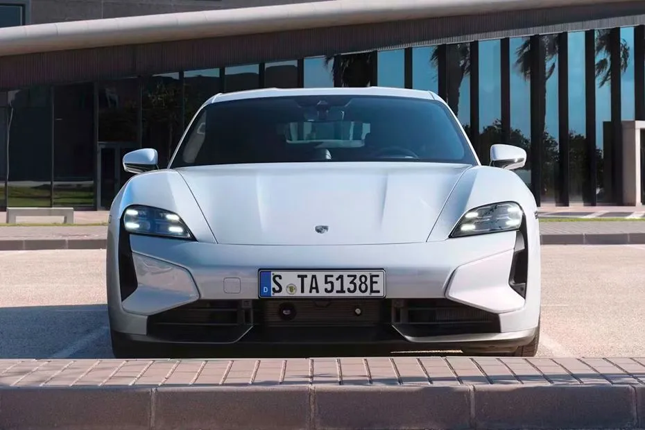 Porsche Taycan: Технічний Огляд