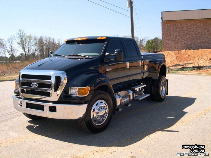 🔥 Ford F‑650 Mustang — що це таке