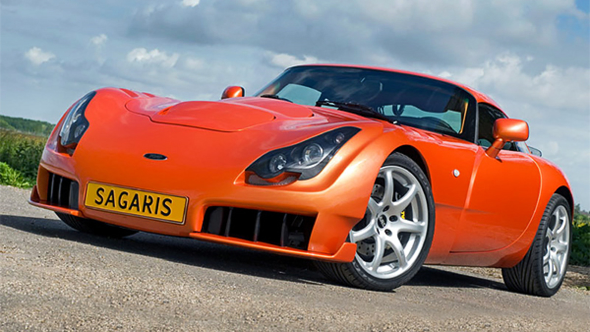 TVR Sagaris — спорткар, який виглядав так, ніби його створили для війни, а не для дороги ⚔️🔥